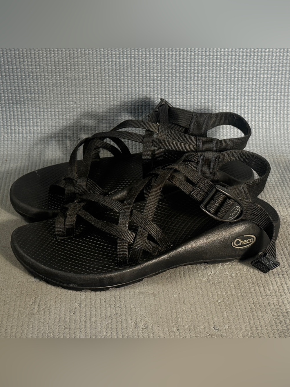 Chaco Women's ZX/2 Classic Black Strappy Sandals Size 8